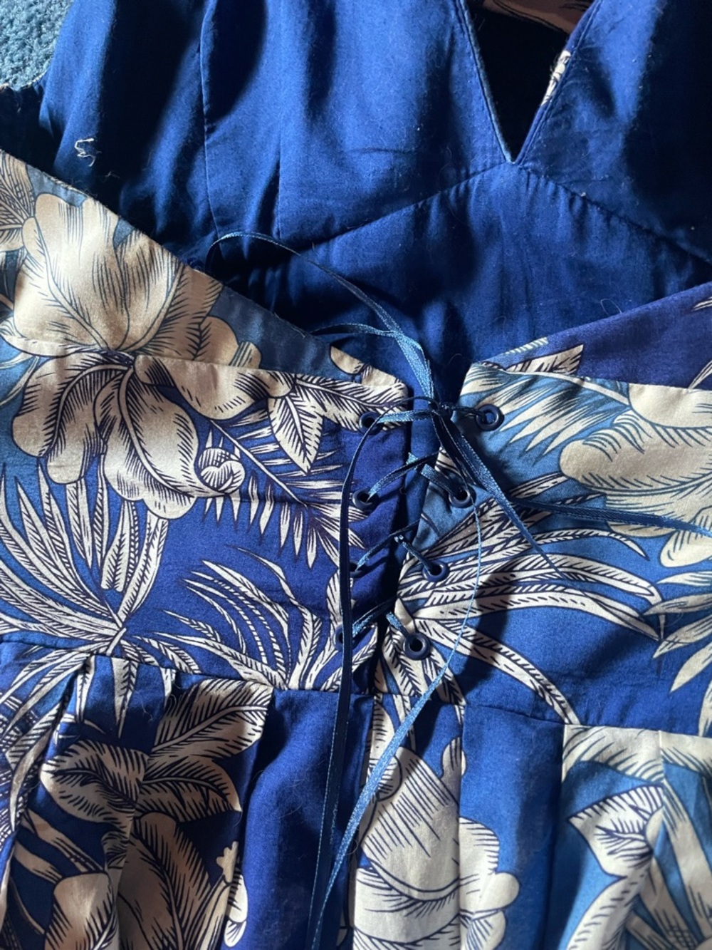 Hawaiian halter dress size 10 - Picture 3 of 4